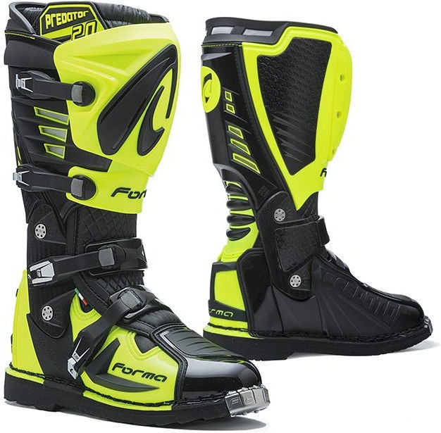 forma predator boots